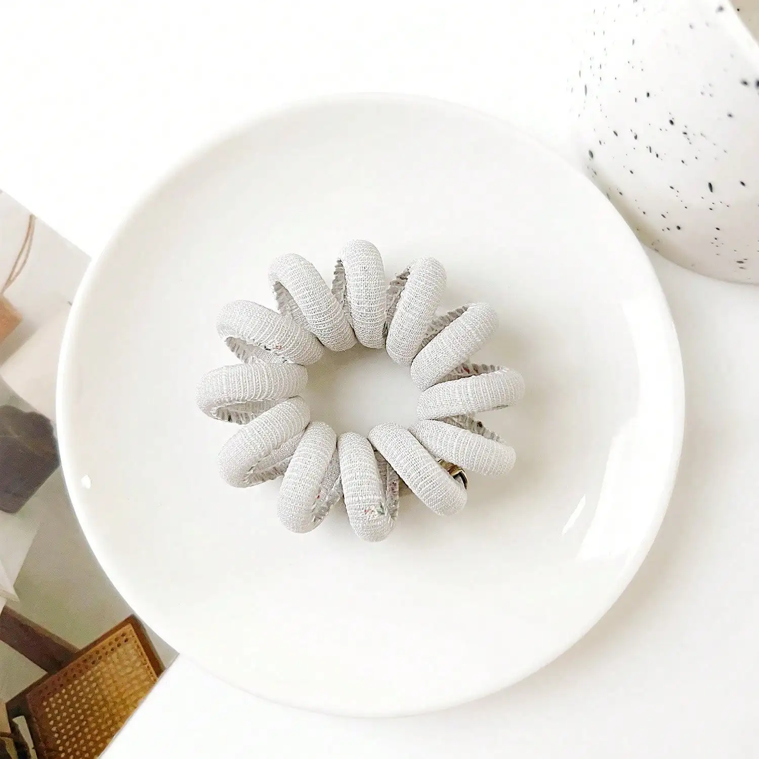 Korean Dongdaemun Telephone Cord Hair Tie | Elegant And Fresh Style Fabric Hair Tie, High Elasticity Hair Accessory
Korean Dongdaemun Telephone Cord Hair Tie | Elegant And Fresh Style Fabric Hair Tie, High Elasticity Hair Accessory