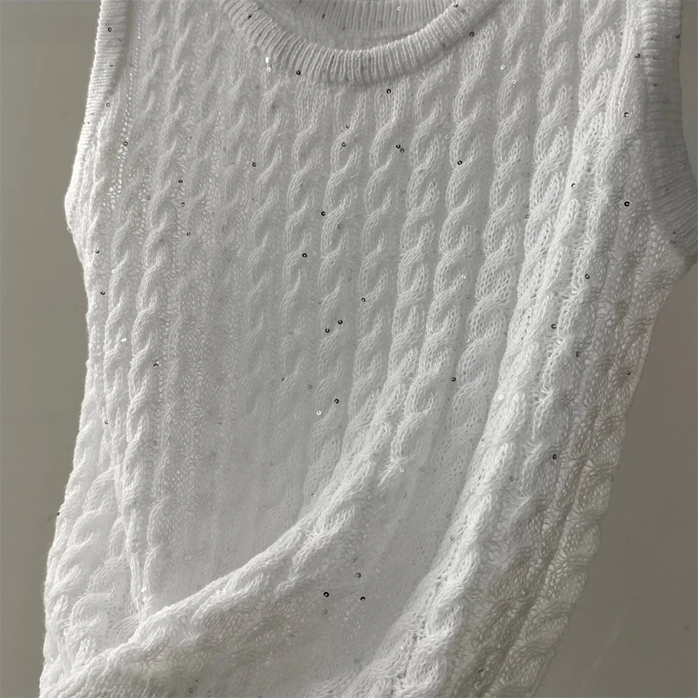 Women's Sequined Clothing Simple Elegant Tanks Tops Chic Knitted Camisole Jacket
Women's Sequined Clothing Simple Elegant Tanks Tops Chic Knitted Camisole Jacket