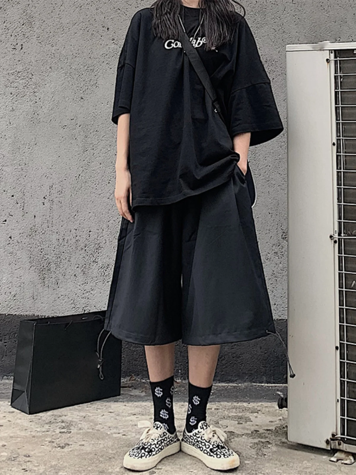 Loose Wide Leg Five-Point Casual Pants ex Summer Loose Fit Color orts Youth Faion Casual Trousers for Men And W...
Loose Wide Leg Five-Point Casual Pants ex Summer Loose Fit Color orts Youth Faion Casual Trousers for Men And W...