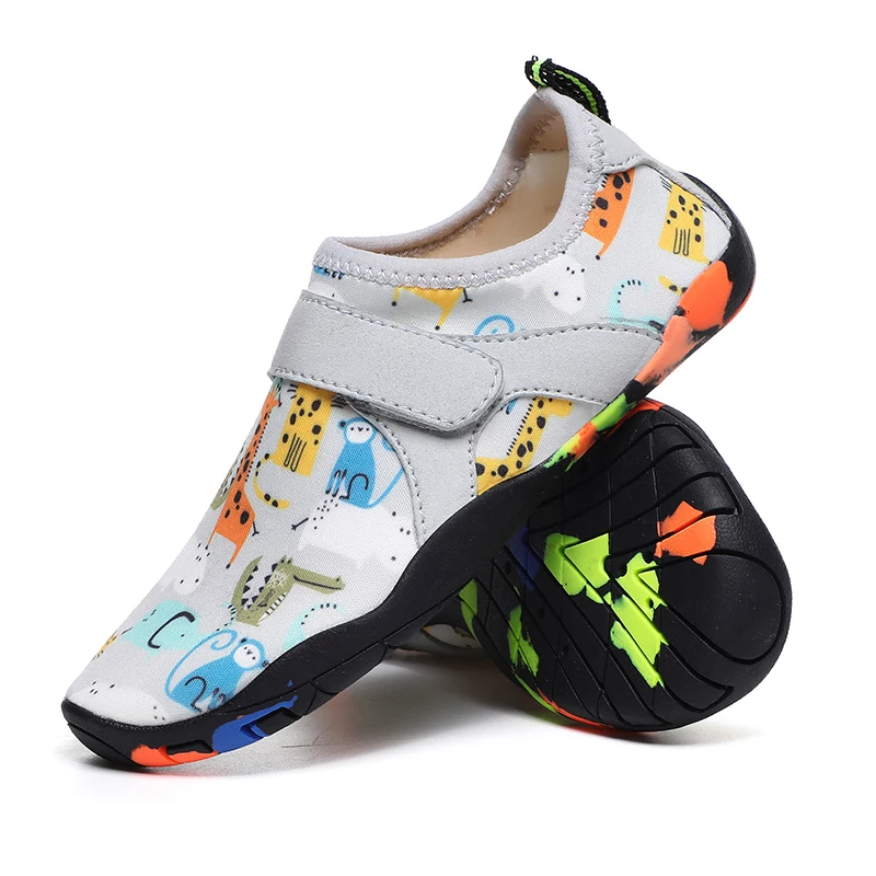 Kids' Animal Print Water Shoes, Non-Slip Quick-Dry Aqua Socks, Adjustable Strap Beach Barefoot Shoes for Toddler Boys Girls
Kids' Animal Print Water Shoes, Non-Slip Quick-Dry Aqua Socks, Adjustable Strap Beach Barefoot Shoes for Toddler Boys Girls