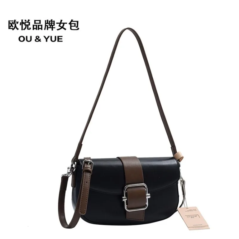 Fashionable Diaper Bag Trendy Letter Logo Handbag Vintage Leather Shoulder Bag Large Capacity Shopper For Shopping Trips
Fashionable Diaper Bag Trendy Letter Logo Handbag Vintage Leather Shoulder Bag Large Capacity Shopper For Shopping Trips