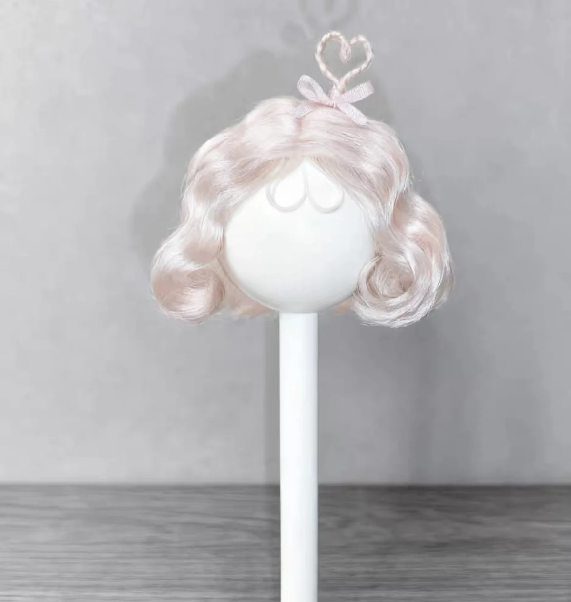 Hair for doll ob11 doll accessories, Short curly hair 1/8 BJD doll hair free shipping
Hair for doll ob11 doll accessories, Short curly hair 1/8 BJD doll hair free shipping