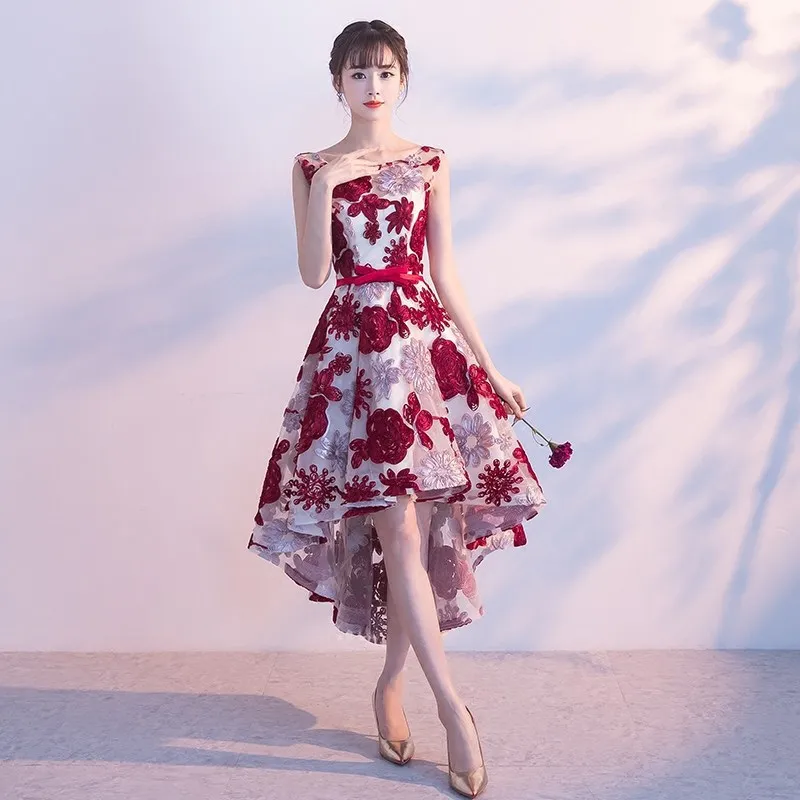 Short Elegant Red Wedding Dress for Women Party Evening Gown Princess Style Front Short Back Long Korean Version Bride Toast ...
Short Elegant Red Wedding Dress for Women Party Evening Gown Princess Style Front Short Back Long Korean Version Bride Toast ...