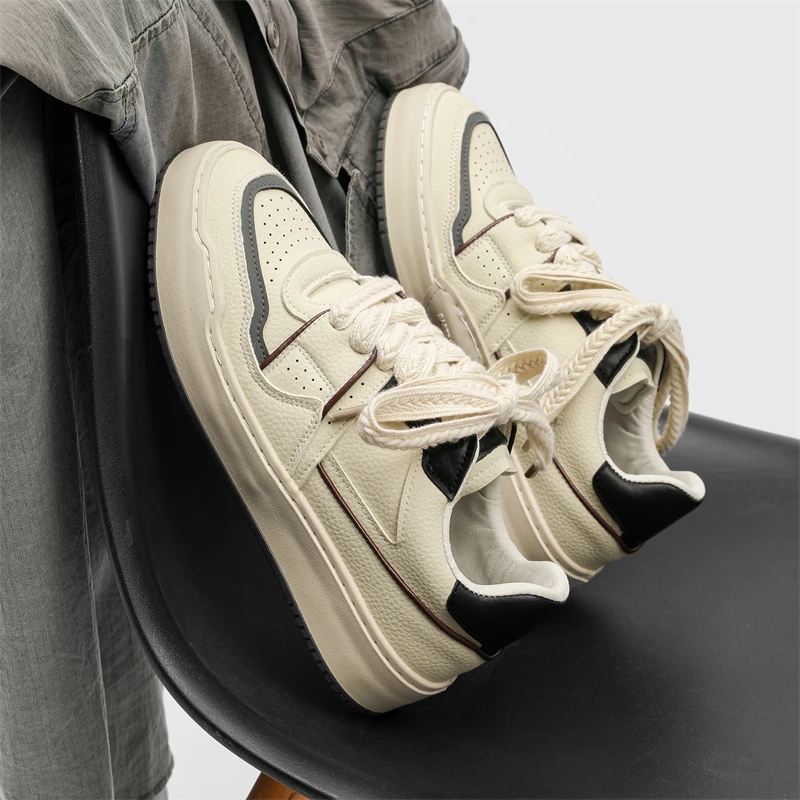 New Integrated Niche Burst Low-top Casual Sports Shoes Light Comfortable Breathable Shoes Fashion Brand
New Integrated Niche Burst Low-top Casual Sports Shoes Light Comfortable Breathable Shoes Fashion Brand