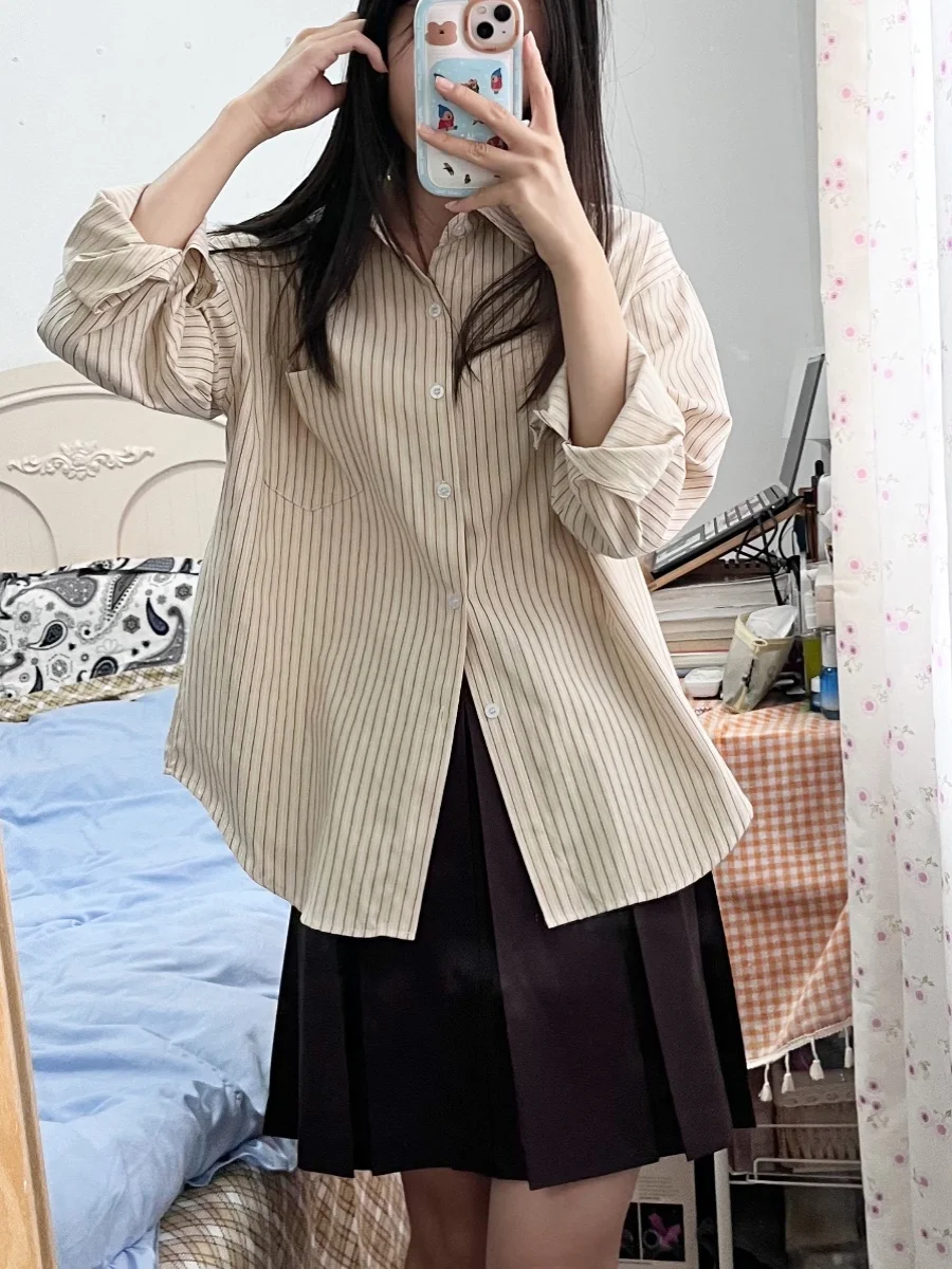 Полосатая свободная блузка с длинным рукавом, универсальная базовая модель, осенне-зимняя новинка, женская премиум-блузка из хлопка.
Полосатая свободная блузка с длинным рукавом, универсальная базовая модель, осенне-зимняя новинка, женская премиум-блузка из хлопка.