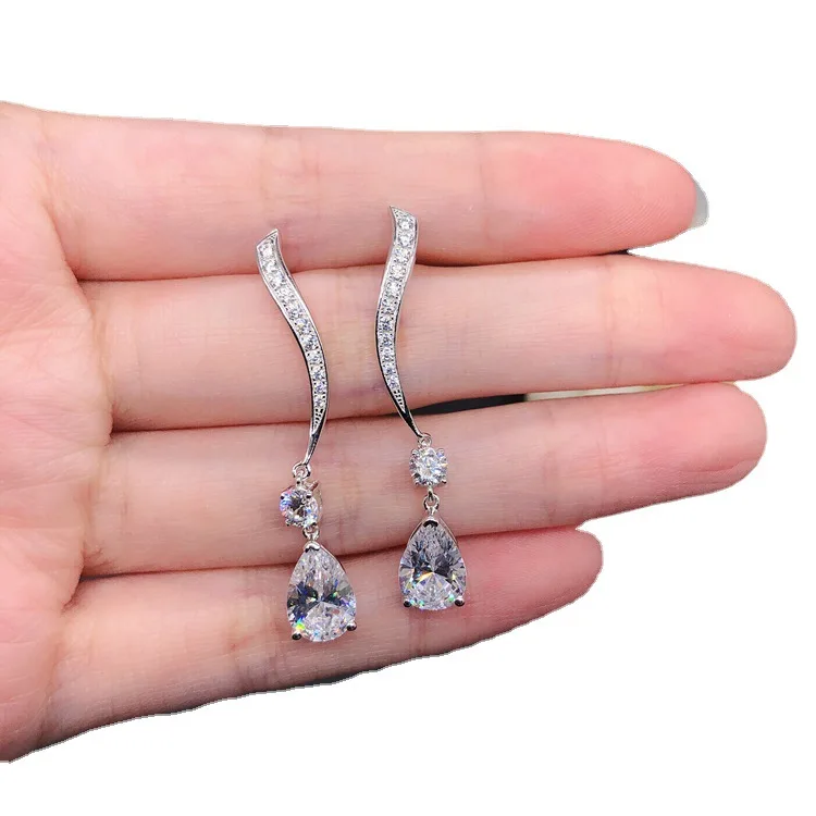 Women's PT950 Platinum Earrings 2 carats high carbon diamond 18K Silver Water Drop Special Earrings Long Gift
Women's PT950 Platinum Earrings 2 carats high carbon diamond 18K Silver Water Drop Special Earrings Long Gift