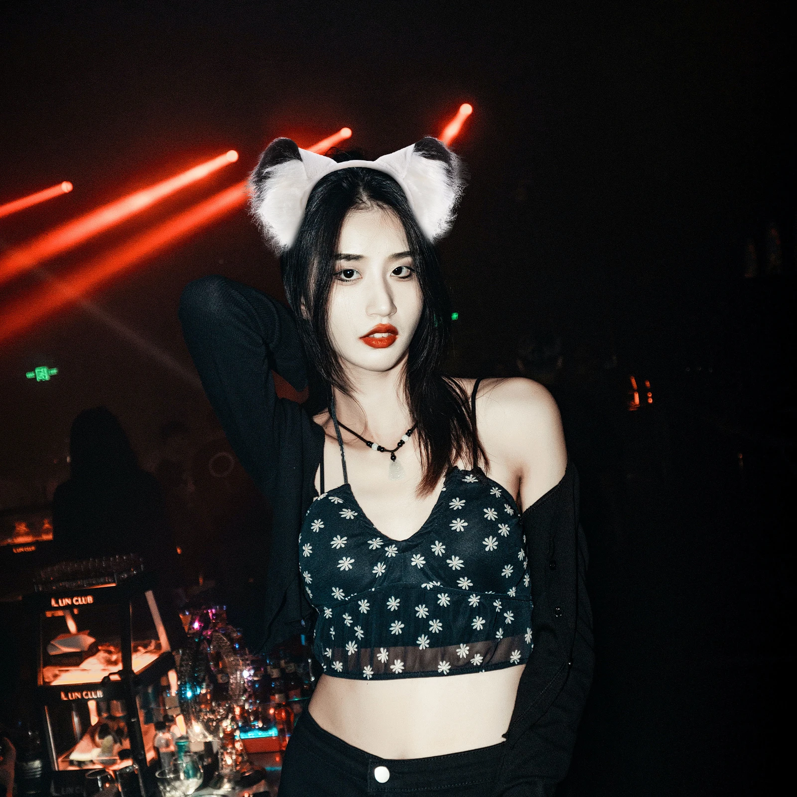 Fox Ears Headb White Black High Simulation Lightweight Comfortable Versatile Matching Adorable Photo Prop Stylish
Fox Ears Headb White Black High Simulation Lightweight Comfortable Versatile Matching Adorable Photo Prop Stylish