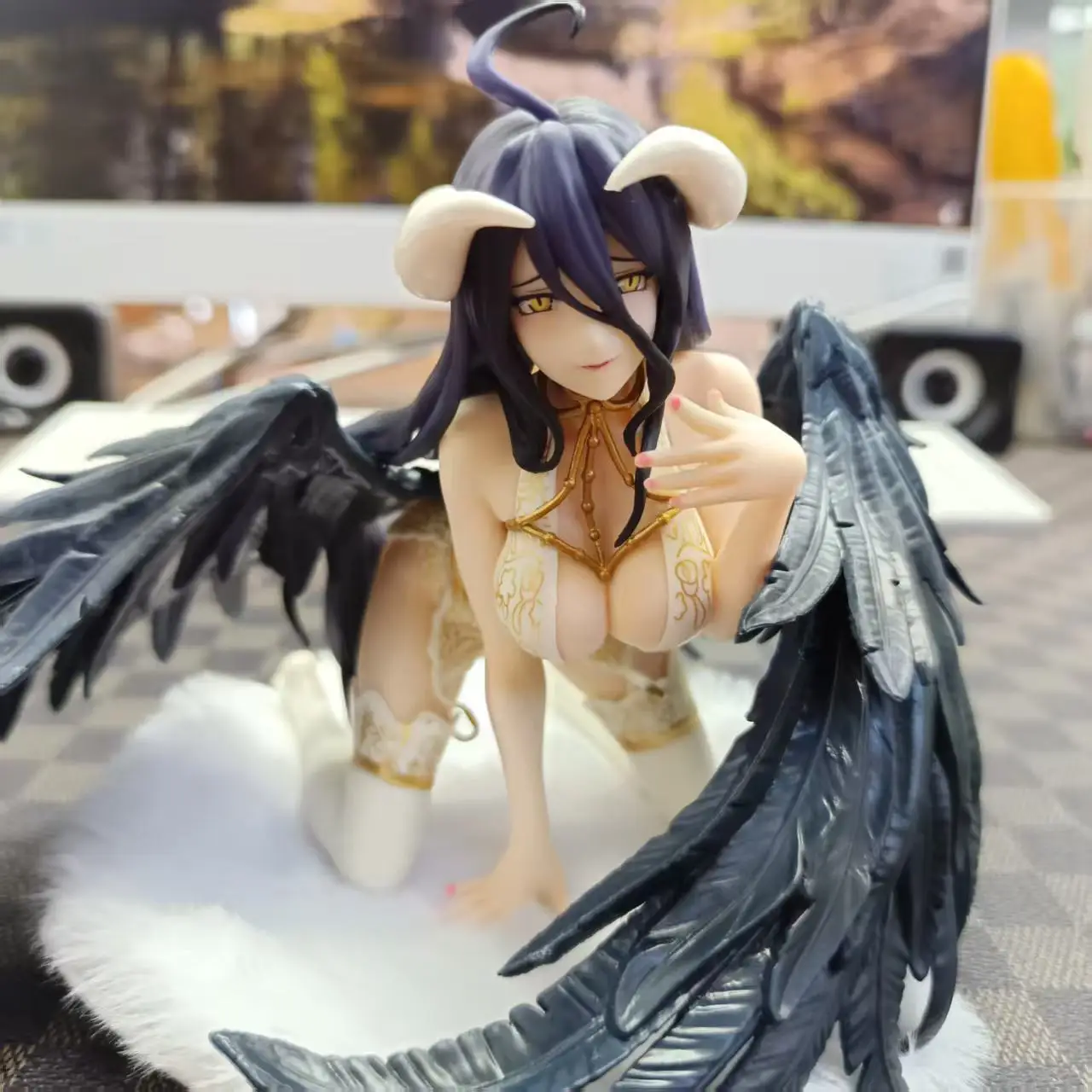 Overlord Kneeling Pose Albedo With Blanket Pajamas Figure Model Desktop Ornament Collectible Toy Decor Gift For Anime Fans
Overlord Kneeling Pose Albedo With Blanket Pajamas Figure Model Desktop Ornament Collectible Toy Decor Gift For Anime Fans