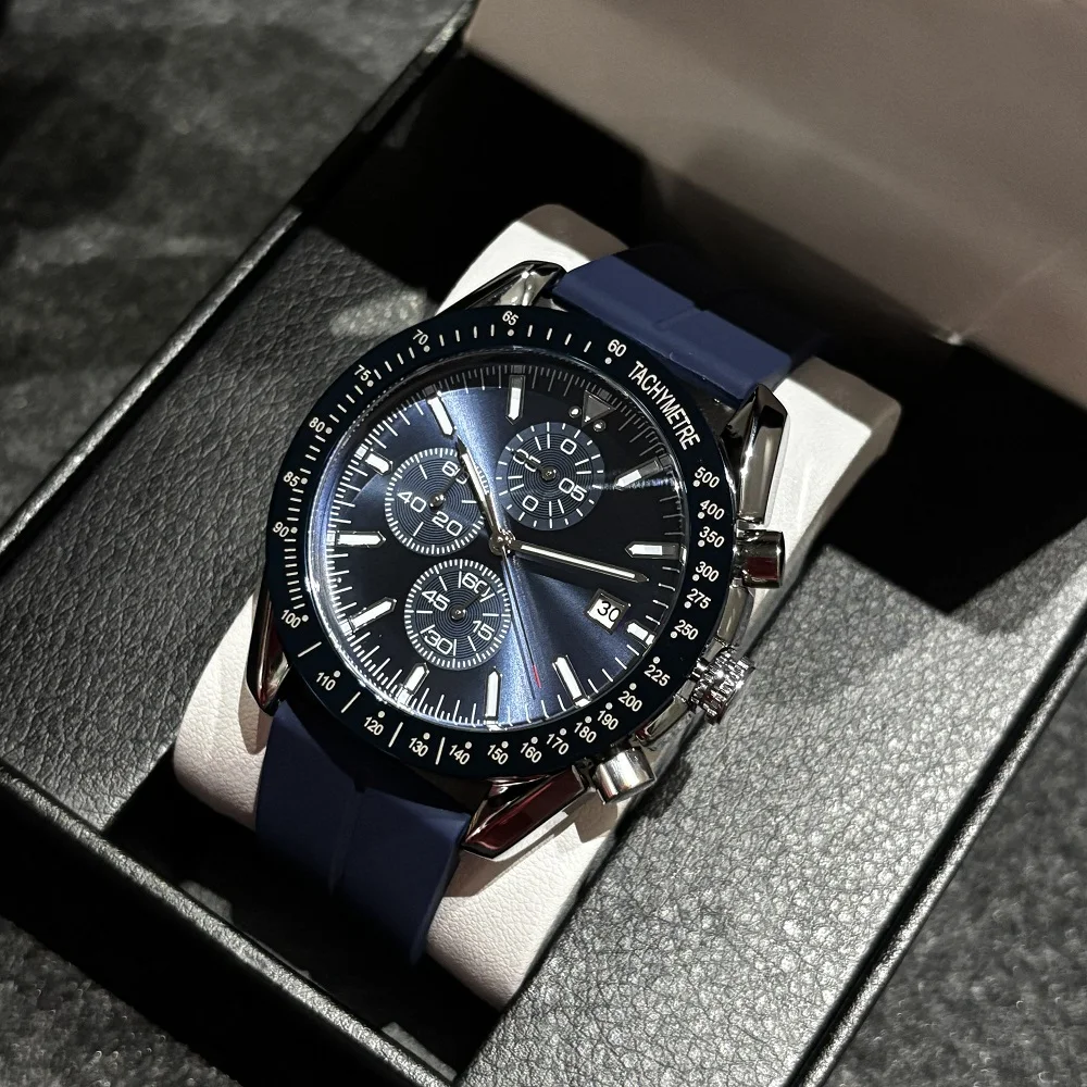 Luxury Men's Waterproof Sport Watch Quartz Chronograph Military Silicone Strap Relogio Masculino Brand Clock
Luxury Men's Waterproof Sport Watch Quartz Chronograph Military Silicone Strap Relogio Masculino Brand Clock