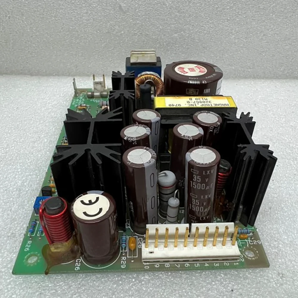Industrial me-dical power supply 5V4A13.5V4A FLU2-65-2-6806
Industrial me-dical power supply 5V4A13.5V4A FLU2-65-2-6806