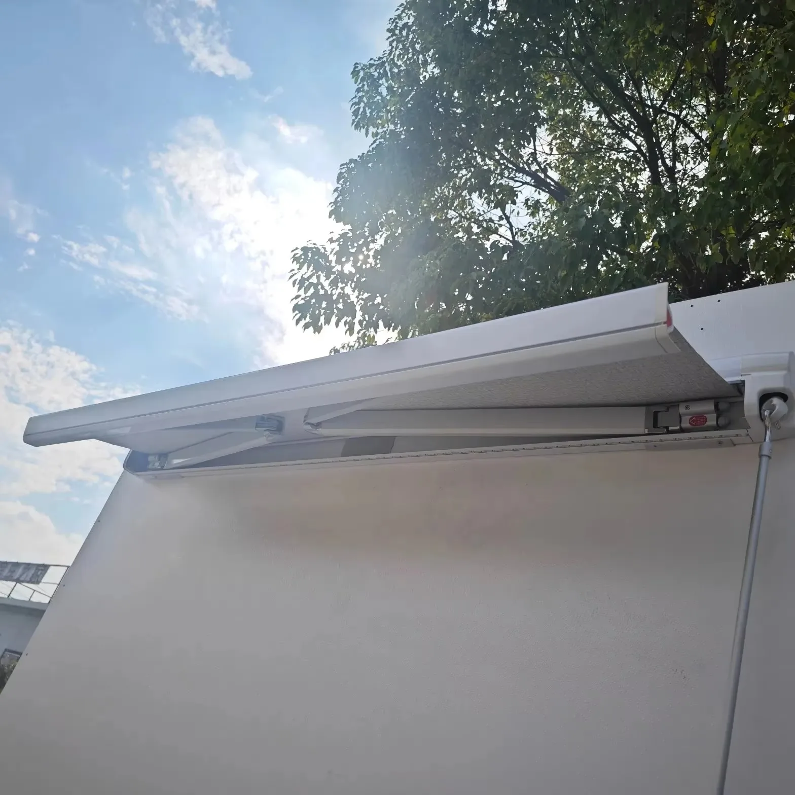 ATVBest-Selling RV Exterior Remote Awning With Waterproof Cloth And Lighting
ATVBest-Selling RV Exterior Remote Awning With Waterproof Cloth And Lighting