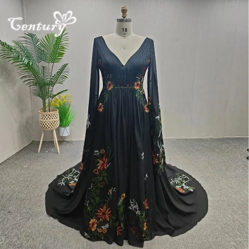 Colorful Embroidery Floral Black Wedding Dresses Texture Pleated Chiffon Forest Boho Bridal Gowns Robe de Mariee Customized
Colorful Embroidery Floral Black Wedding Dresses Texture Pleated Chiffon Forest Boho Bridal Gowns Robe de Mariee Customized