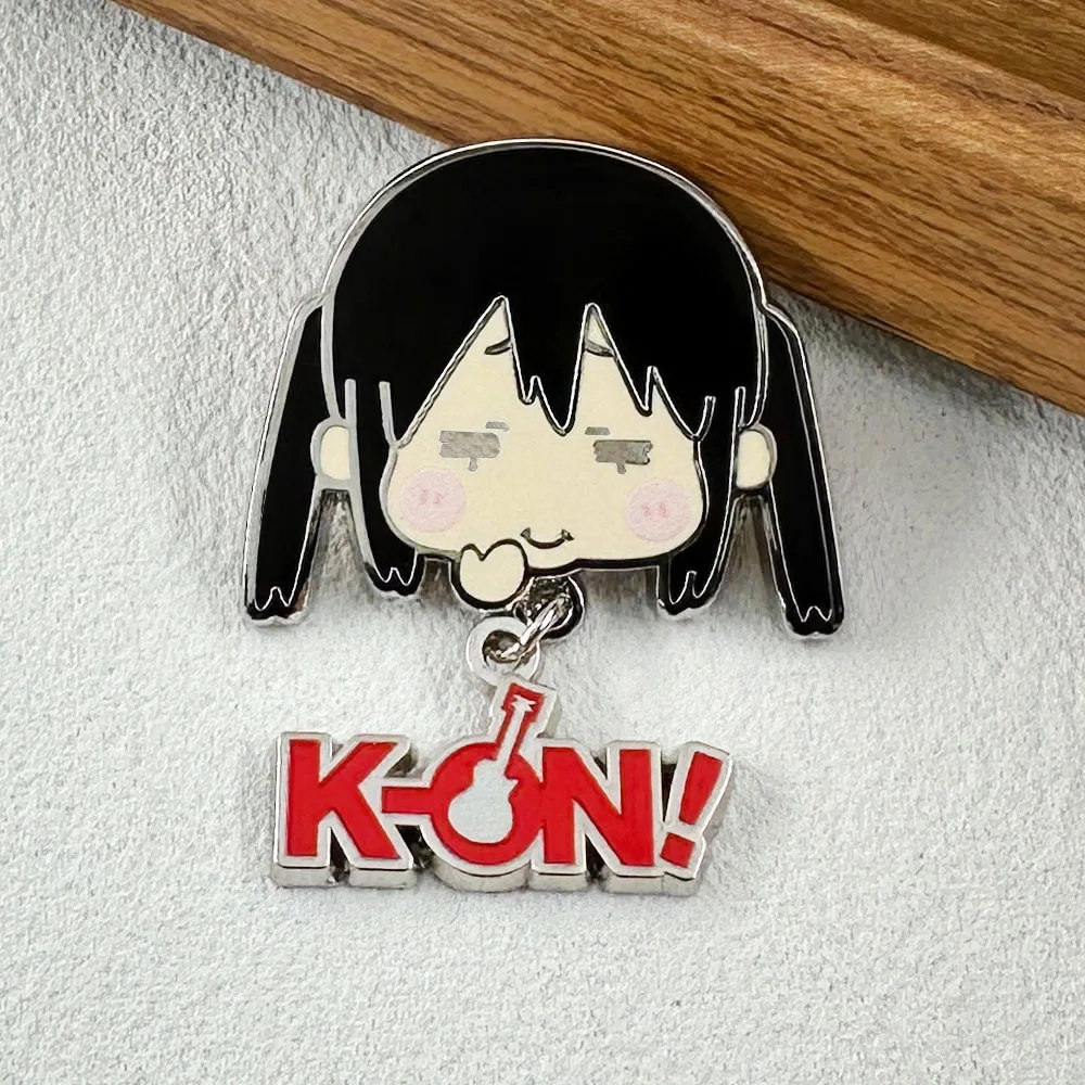 Anime K-ON Nakano Azusa Character Enamel Pin Cute Cartoon Twin-Tailed Girl Brooch Fashion Accessory Fan Merchandise Collectible
Anime K-ON Nakano Azusa Character Enamel Pin Cute Cartoon Twin-Tailed Girl Brooch Fashion Accessory Fan Merchandise Collectible