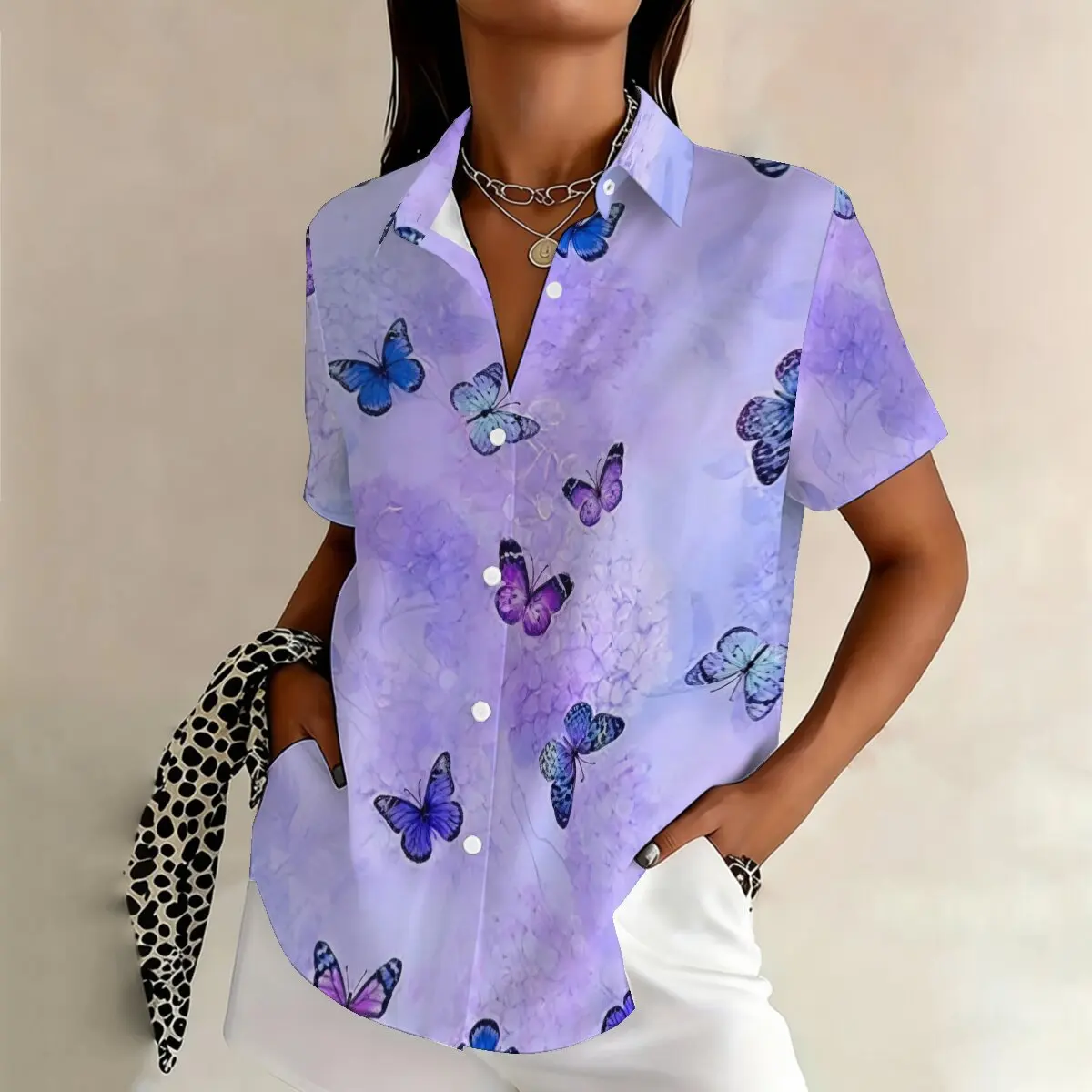 Simple and personalized ink dyed butterfly print summer women's plus size lapel short sleeved shirt fashionable versatile top
Simple and personalized ink dyed butterfly print summer women's plus size lapel short sleeved shirt fashionable versatile top