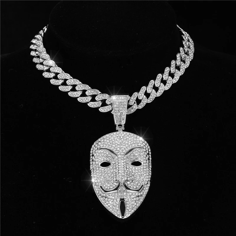 HIP HOP Bling Iced Out Mask Pendant Cuban Necklace for Women Men Shiny Rhinestone Zircon Necklace Rappers Jewelry
HIP HOP Bling Iced Out Mask Pendant Cuban Necklace for Women Men Shiny Rhinestone Zircon Necklace Rappers Jewelry