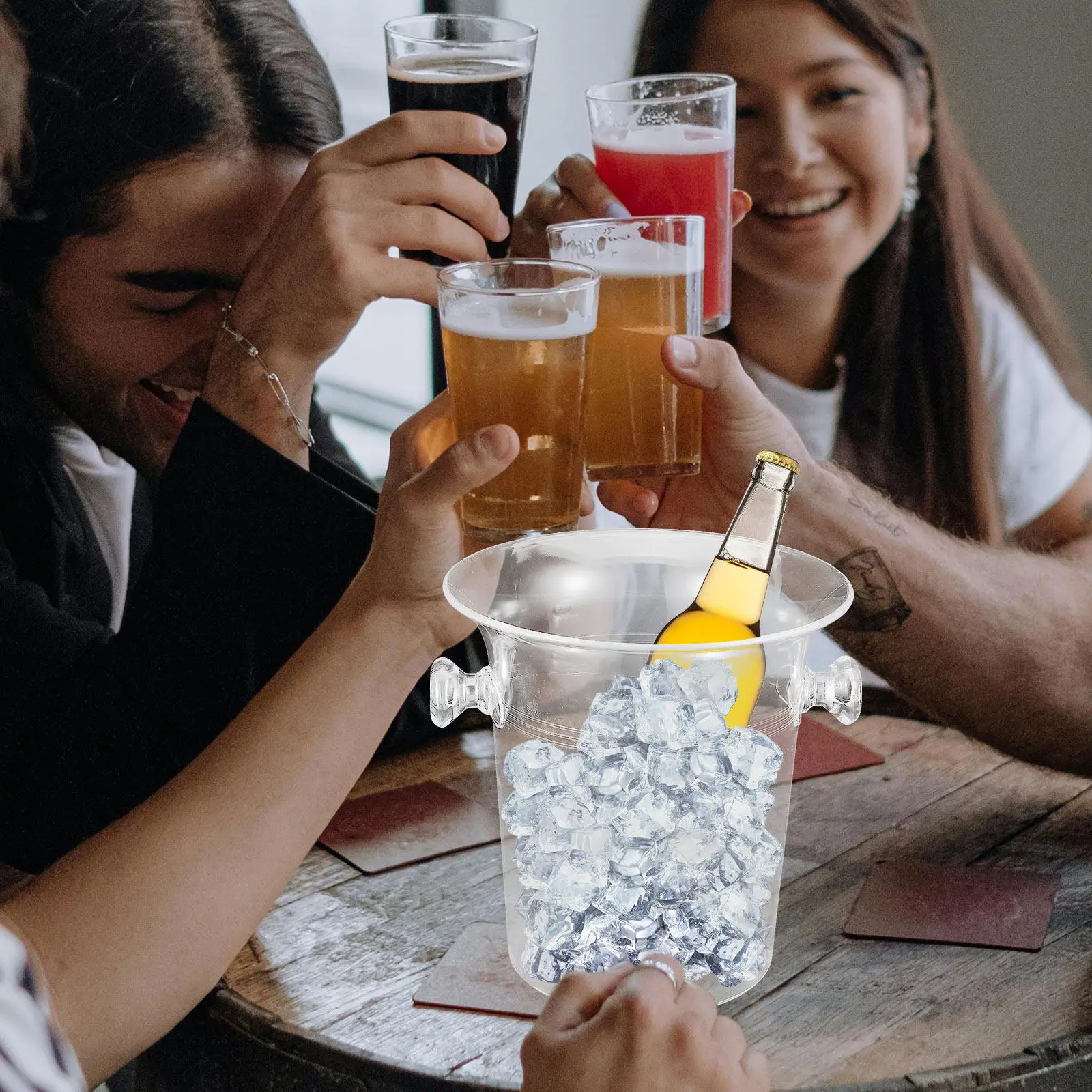 Large Clear Acrylic Ice Cube Bucket with Smooth Rounded Edges Thickened Design for Parties Bars Campsites Beverages Wine Bottles
Large Clear Acrylic Ice Cube Bucket with Smooth Rounded Edges Thickened Design for Parties Bars Campsites Beverages Wine Bottles