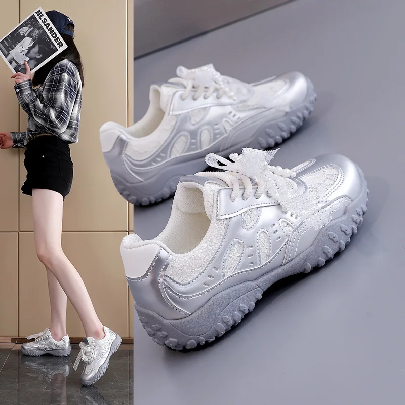 Women Vulcanized Shoes Summer New Lace Casual Training Shoes Women Niche Design Retro Mesh Breathable Board Shoes
Women Vulcanized Shoes Summer New Lace Casual Training Shoes Women Niche Design Retro Mesh Breathable Board Shoes