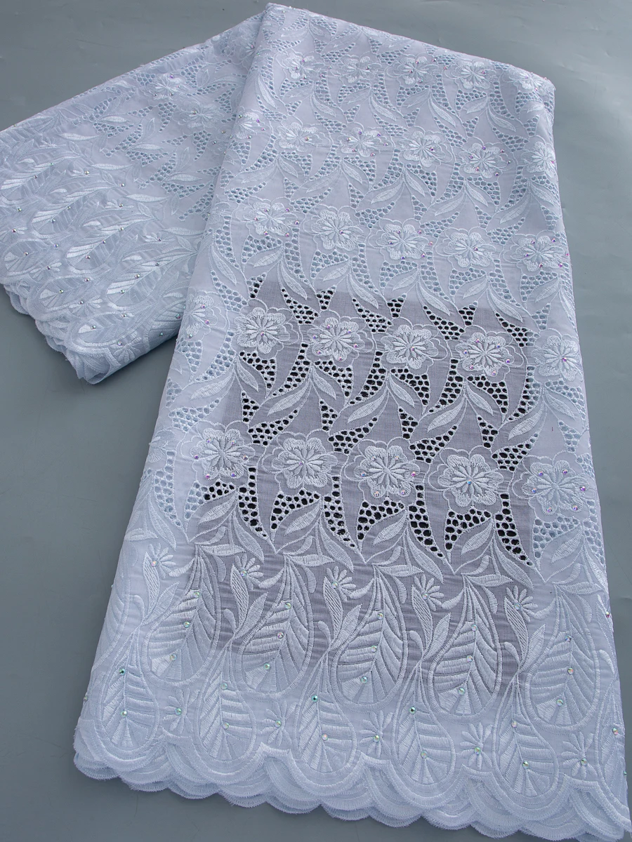 High Quality African Lace Fabric 2026 Newest Luxury Swiss Voile Cotton Lace 5 Yards Embroidery Lace for Nigeria Wedding Party
High Quality African Lace Fabric 2026 Newest Luxury Swiss Voile Cotton Lace 5 Yards Embroidery Lace for Nigeria Wedding Party