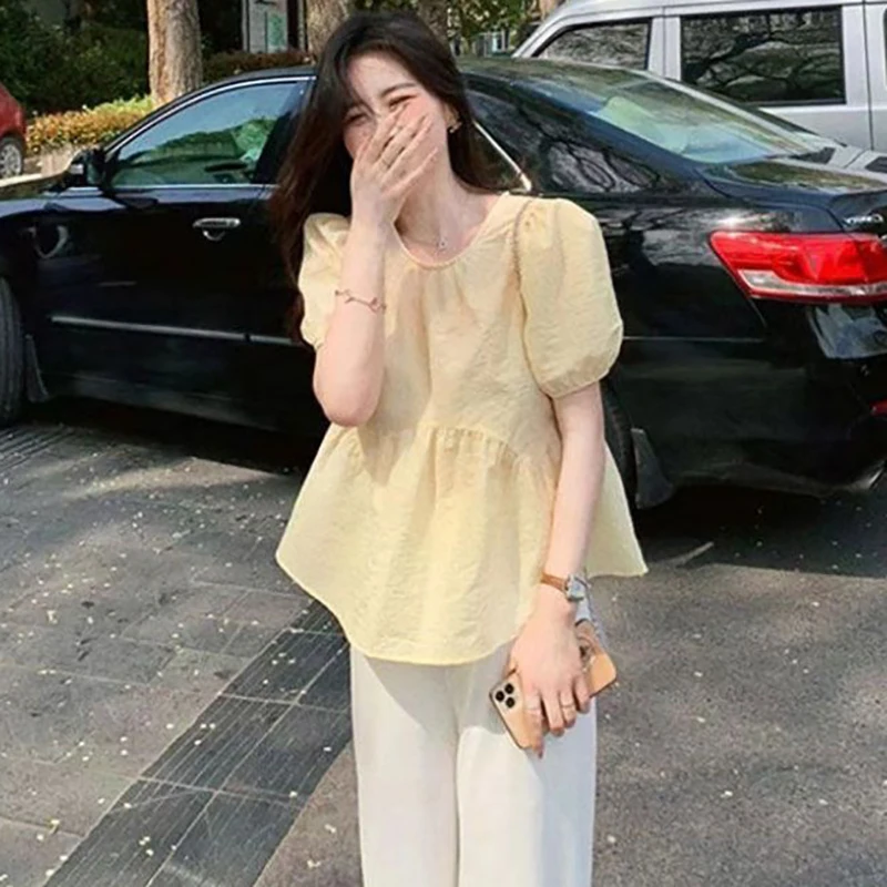 Sweet O-Neck Spliced Folds Puff Sleeve Blouses Female Clothing 2025 Summer New Loose All-match Tops Solid Color Korean Shirts
Sweet O-Neck Spliced Folds Puff Sleeve Blouses Female Clothing 2025 Summer New Loose All-match Tops Solid Color Korean Shirts