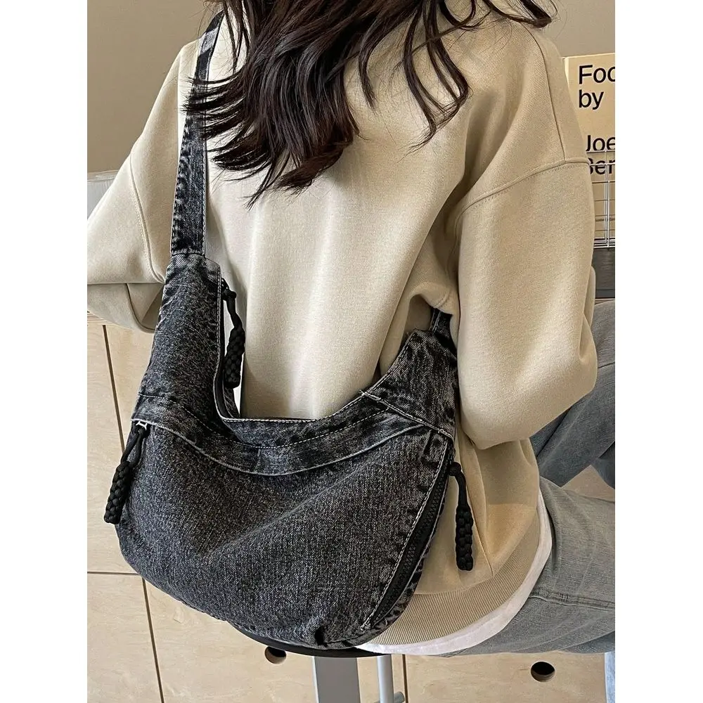 Peach Tree Crossbody Shoulder Bag, Crescent Dumpling Bag, Fashion Minimalist Solid Color, Large Capacity, Adjustable Shoulder S
Peach Tree Crossbody Shoulder Bag, Crescent Dumpling Bag, Fashion Minimalist Solid Color, Large Capacity, Adjustable Shoulder S