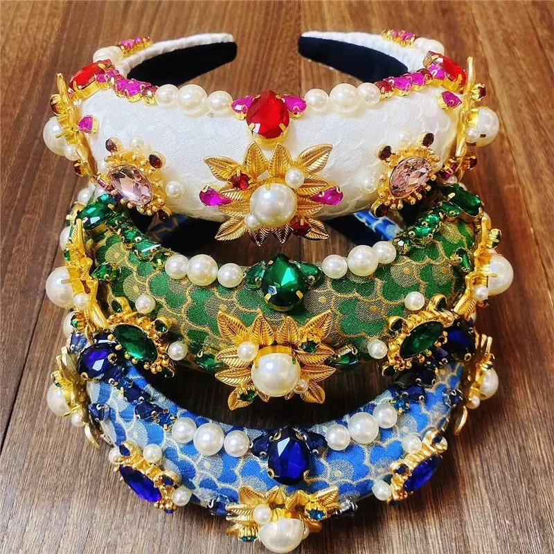 2025 Luxury Catwalk Personality Color Rhinestone Headband New Gorgeous Baroque Fashion Crystal Beads Headband For Women
2025 Luxury Catwalk Personality Color Rhinestone Headband New Gorgeous Baroque Fashion Crystal Beads Headband For Women