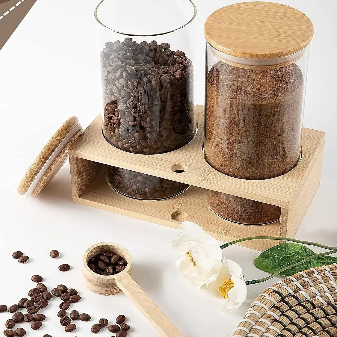 Оптовый набор деревянных банок для специй и кофе с бамбуковыми крышками, стеклянными вставками, подставкой и ложками
Оптовый набор деревянных банок для специй и кофе с бамбуковыми крышками, стеклянными вставками, подставкой и ложками