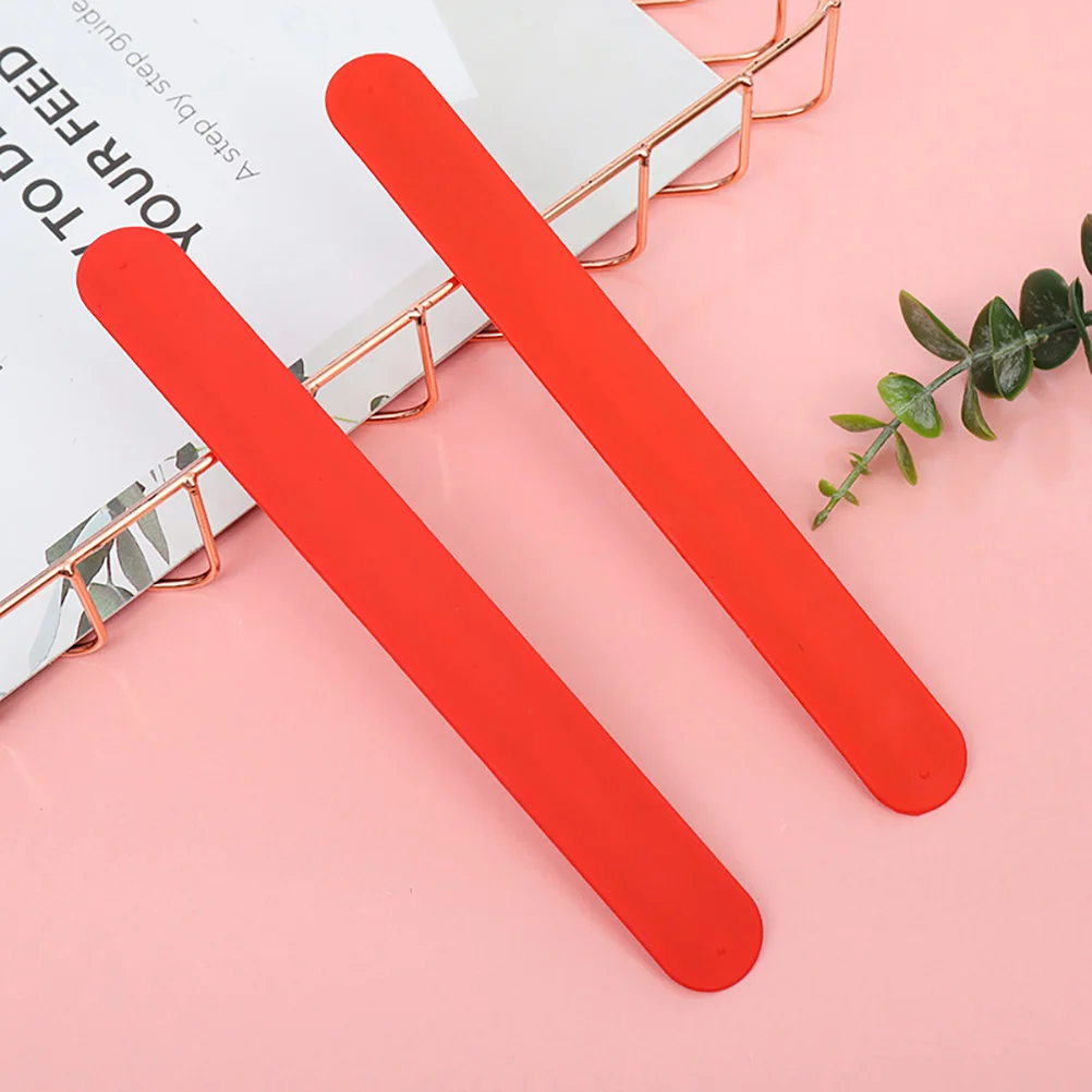 4 Pcs Silicone Bracelet Bracelets for Boys Girls Toy Set Wristband Slap Festival Steel Party Events Carnival Bulk Favors Child
4 Pcs Silicone Bracelet Bracelets for Boys Girls Toy Set Wristband Slap Festival Steel Party Events Carnival Bulk Favors Child