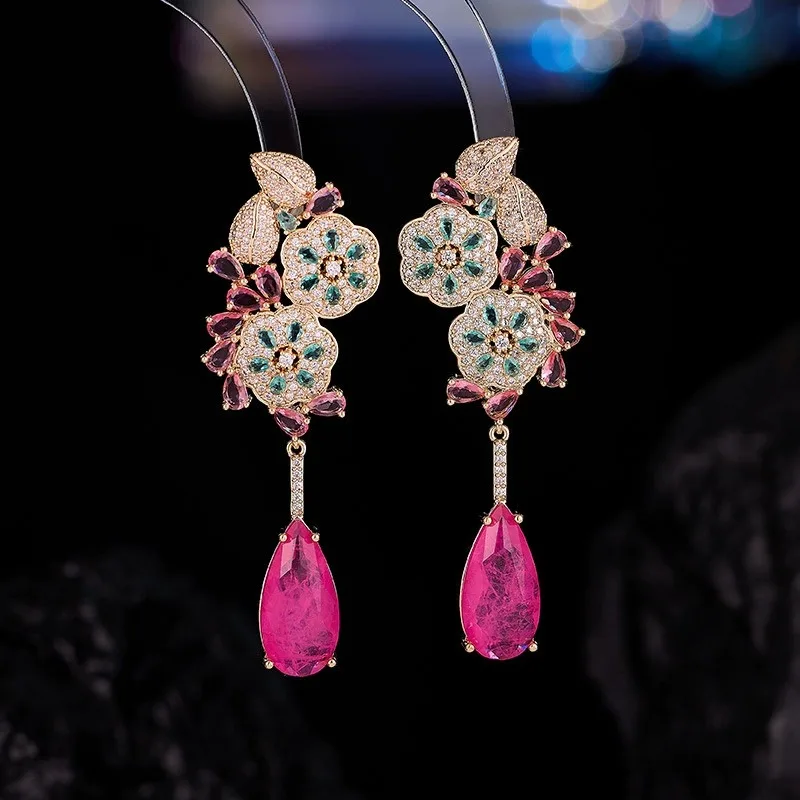 New style palace style slightly inlaid colorful flower earrings s925 silver needle luxury water drop high-end light luxury earri
New style palace style slightly inlaid colorful flower earrings s925 silver needle luxury water drop high-end light luxury earri