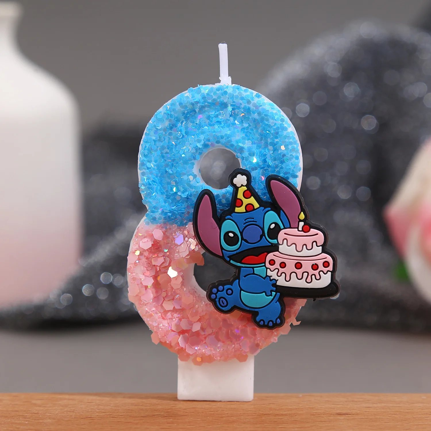 New 2025 Anime Lilo & Stitch 0-9 Number Candle 3D Kawaii Stitch Cartoon Character Party Cake Plug-in Birthday Cake Decoration
New 2025 Anime Lilo & Stitch 0-9 Number Candle 3D Kawaii Stitch Cartoon Character Party Cake Plug-in Birthday Cake Decoration