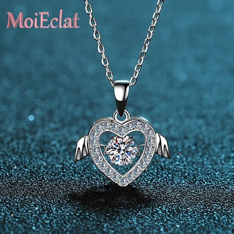 Dazzling 0.5ct Moissanite Angel's Wings Pendant for Women Gifts, Platinum PT950 Jewelry Love Necklace Adjustable Chain Length
Dazzling 0.5ct Moissanite Angel's Wings Pendant for Women Gifts, Platinum PT950 Jewelry Love Necklace Adjustable Chain Length