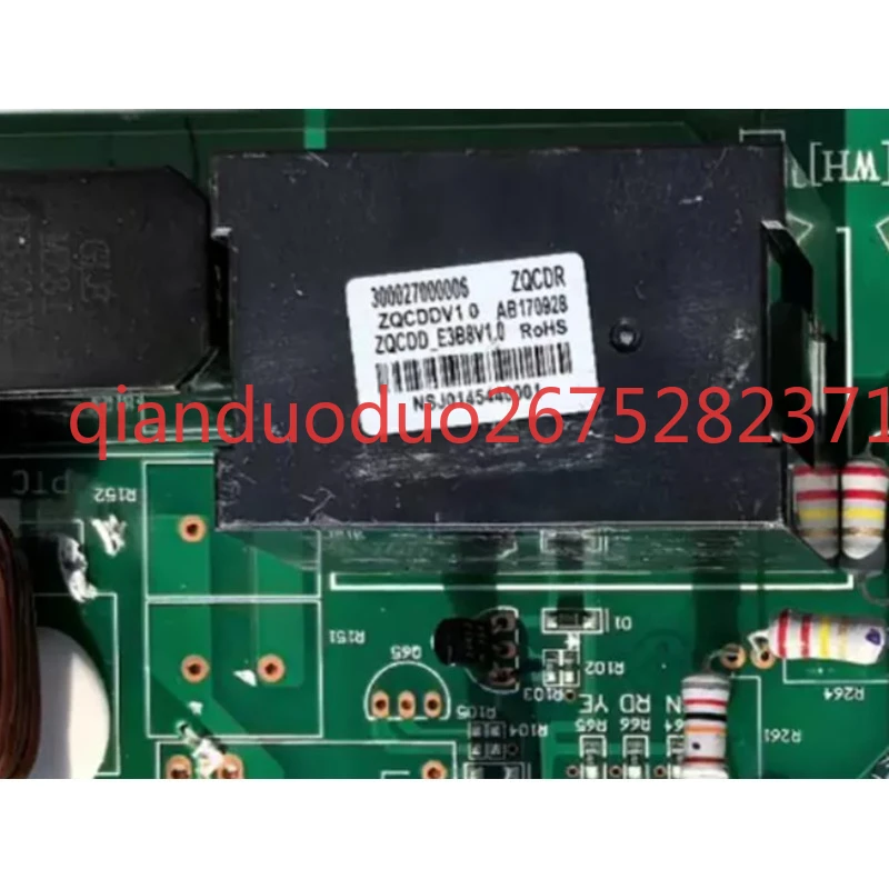 Suitable for Gree floor heating air energy central air conditioner frequency conversion drive board 300027000006
Suitable for Gree floor heating air energy central air conditioner frequency conversion drive board 300027000006