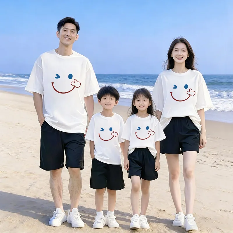 Smiling Face Pattern Printed Children's T-shirt New Personalized Parent-child Outfit Fashionable Casual Round Neck Daily T-shirt
Smiling Face Pattern Printed Children's T-shirt New Personalized Parent-child Outfit Fashionable Casual Round Neck Daily T-shirt