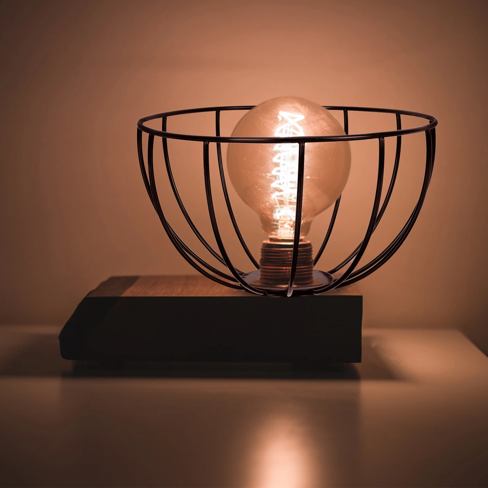 1Pcs Decorative Black Iron Pendant Lampshade Elegant DIY Ceiling Light Cover for Home and Hotel
1Pcs Decorative Black Iron Pendant Lampshade Elegant DIY Ceiling Light Cover for Home and Hotel