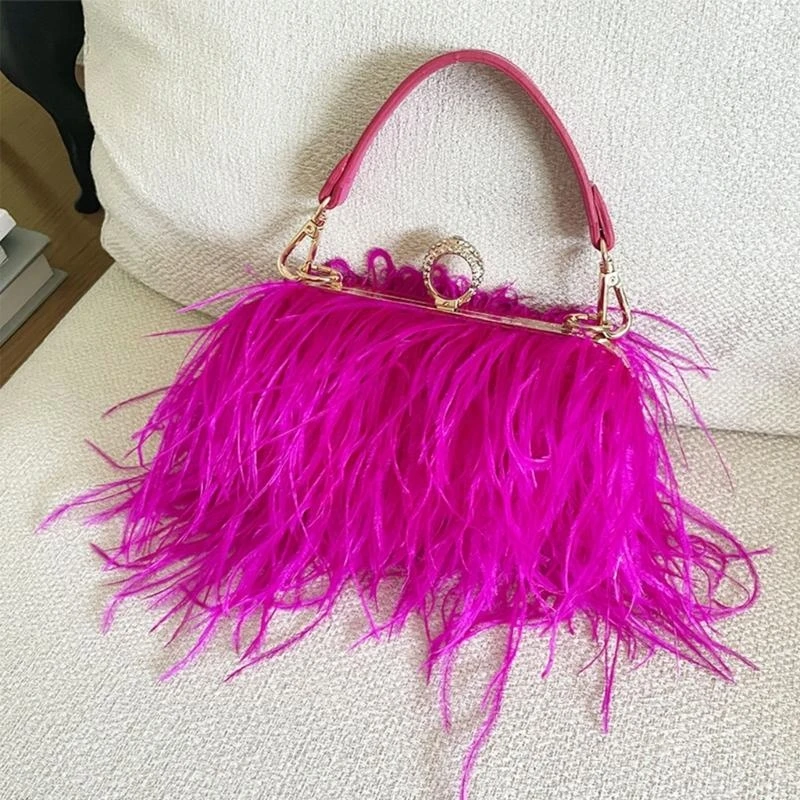 652F Luxury Ostrich Handbag for Women Girls Plush-Crossbody Bag Wedding Purses Handbag All-match Evening Clutch Bag
652F Luxury Ostrich Handbag for Women Girls Plush-Crossbody Bag Wedding Purses Handbag All-match Evening Clutch Bag