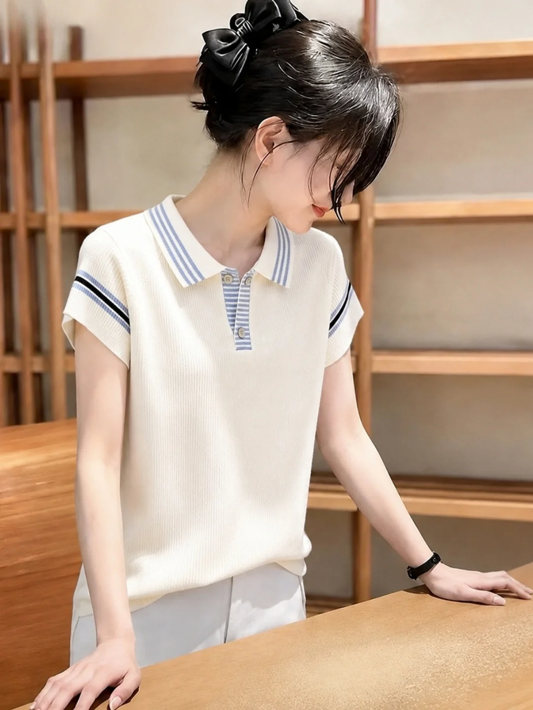 Summer Fashion Ice Silk Neck Knitted Top Color Block Design Versatile Commute Friendly Women's Clothing Korean Style Loo...
Summer Fashion Ice Silk Neck Knitted Top Color Block Design Versatile Commute Friendly Women's Clothing Korean Style Loo...