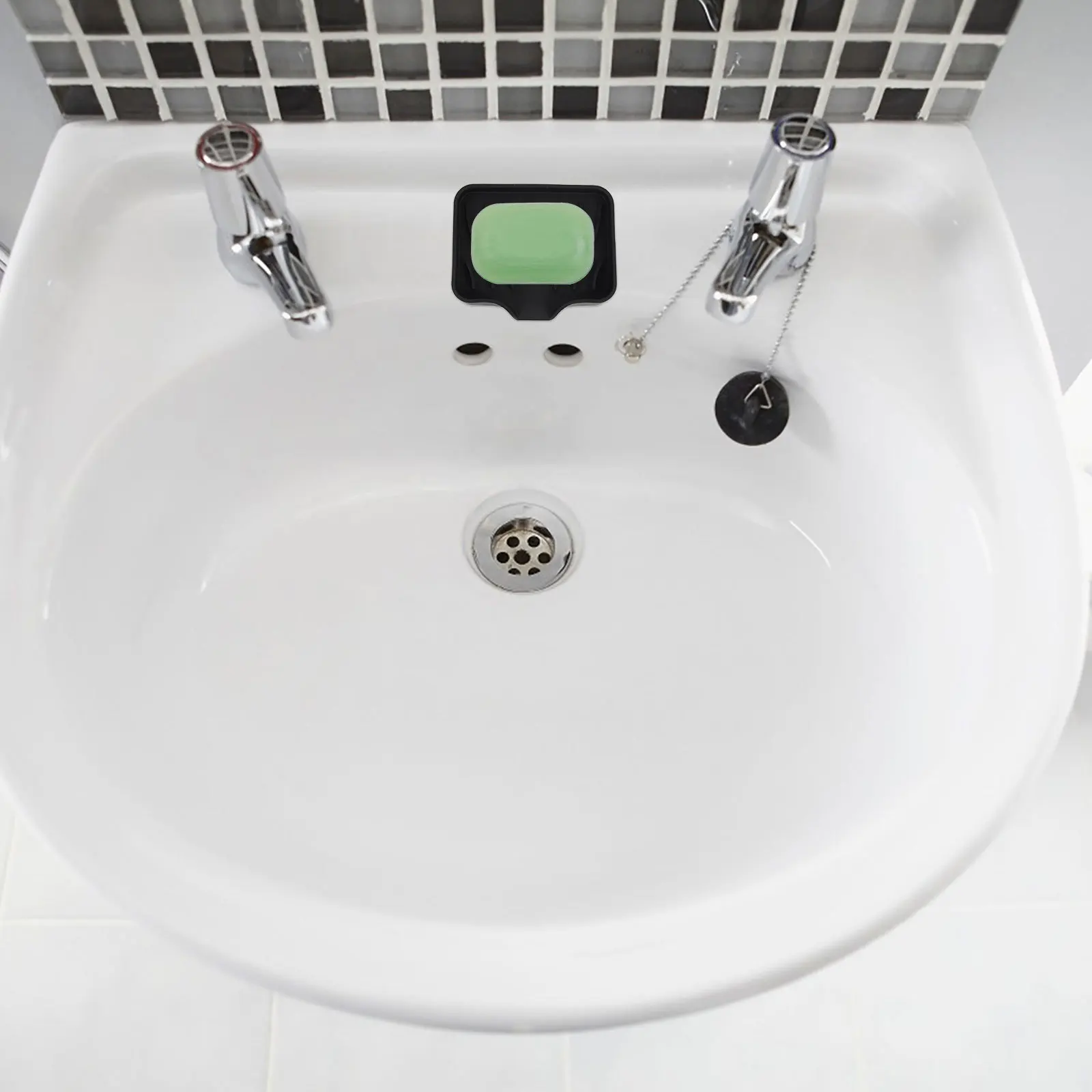 2 Pcs Soap with Tray Holder Box Self Draining Dish Silica Gel
2 Pcs Soap with Tray Holder Box Self Draining Dish Silica Gel