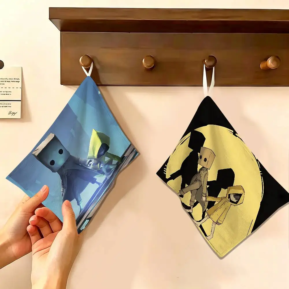 L-Little Nightmares Polyester Cotton Hanging Hand Towel, Super Absorbent Hand Wiping Towel for Daily Household Use
L-Little Nightmares Polyester Cotton Hanging Hand Towel, Super Absorbent Hand Wiping Towel for Daily Household Use