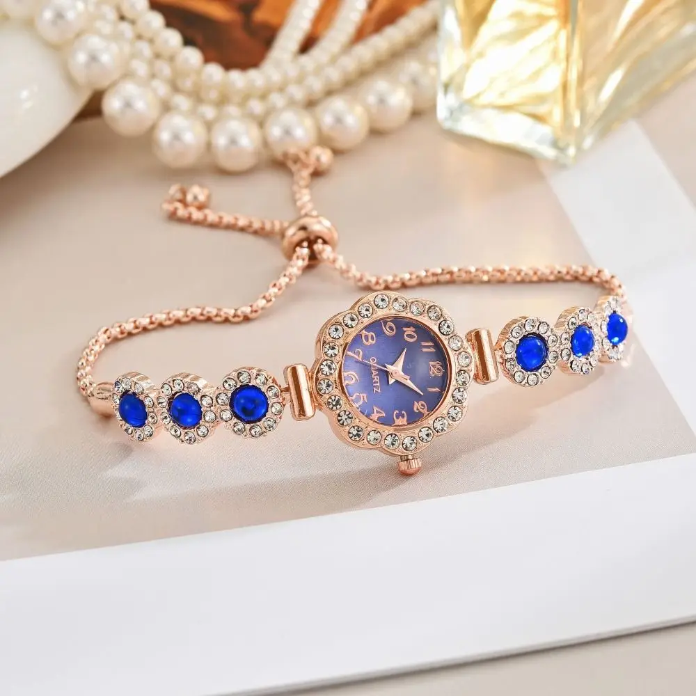 Elegant Women's Bracelet Watch Exquisite Portable Ladies Business Watches Simple Pull Type Rhinestone Quartz Watch Festival Gift
Elegant Women's Bracelet Watch Exquisite Portable Ladies Business Watches Simple Pull Type Rhinestone Quartz Watch Festival Gift