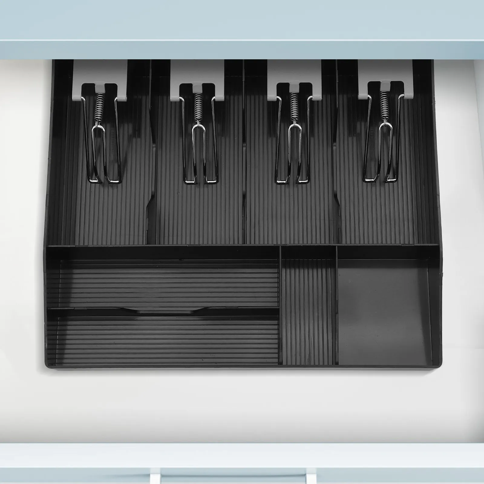 Кассовый ящик с многосекционным лотком, три отделения для банкнот, отсеки для монет, органайзер для кассира, хранилище для денег, вставка для кассового аппарата
Кассовый ящик с многосекционным лотком, три отделения для банкнот, отсеки для монет, органайзер для кассира, хранилище для денег, вставка для кассового аппарата