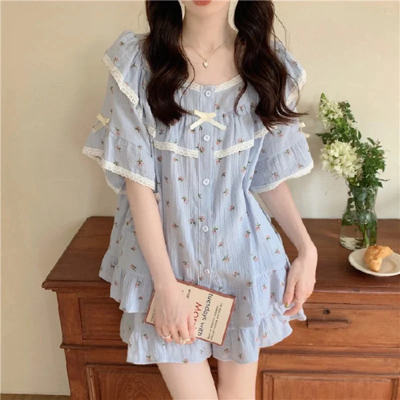 Summer New Women's Princess Style Sweet Pajamas Homewear Set Girls Lace Small Floral Summer Short-Sleeved Shorts Loose Pajamas
Summer New Women's Princess Style Sweet Pajamas Homewear Set Girls Lace Small Floral Summer Short-Sleeved Shorts Loose Pajamas