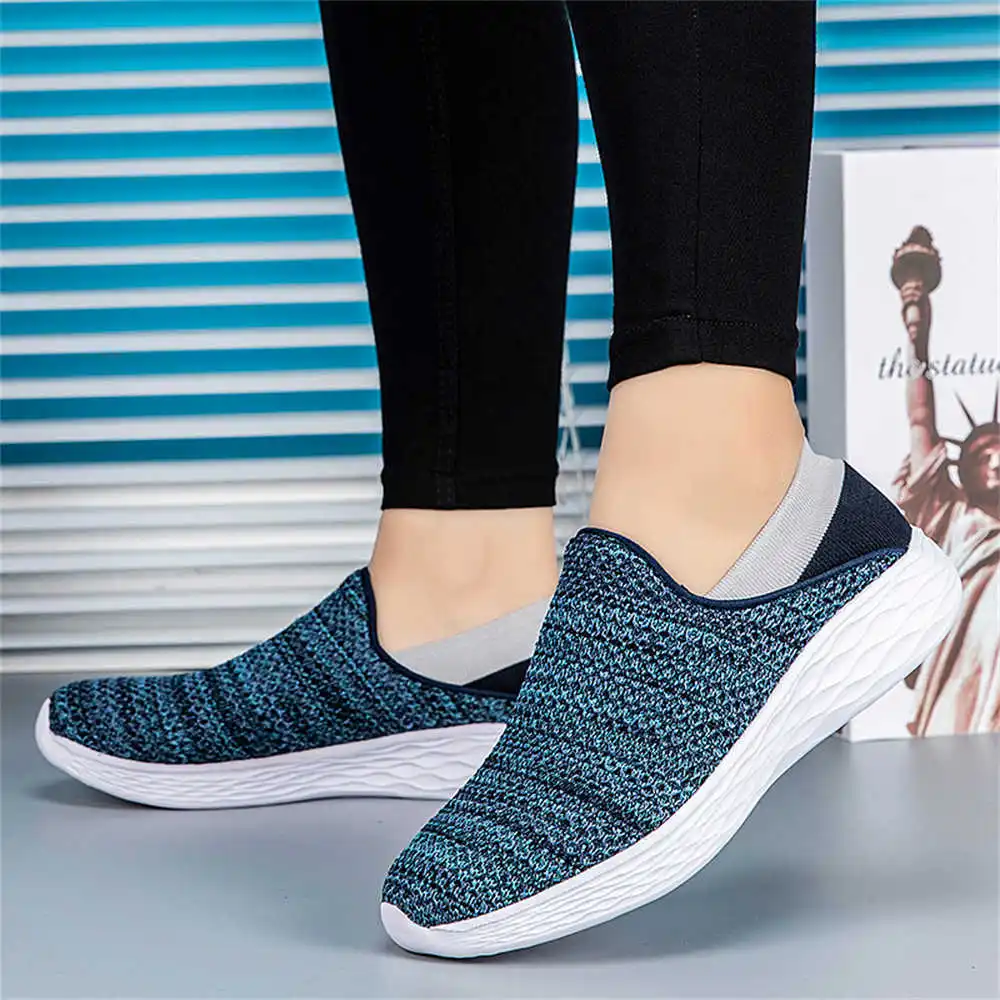 Черные светло-голубые женские большие размеры, оригинальная женская спортивная обувь для скейтбординга, женские спортивные кроссовки, кроссовки, лоферы Tnis
Черные светло-голубые женские большие размеры, оригинальная женская спортивная обувь для скейтбординга, женские спортивные кроссовки, кроссовки, лоферы Tnis