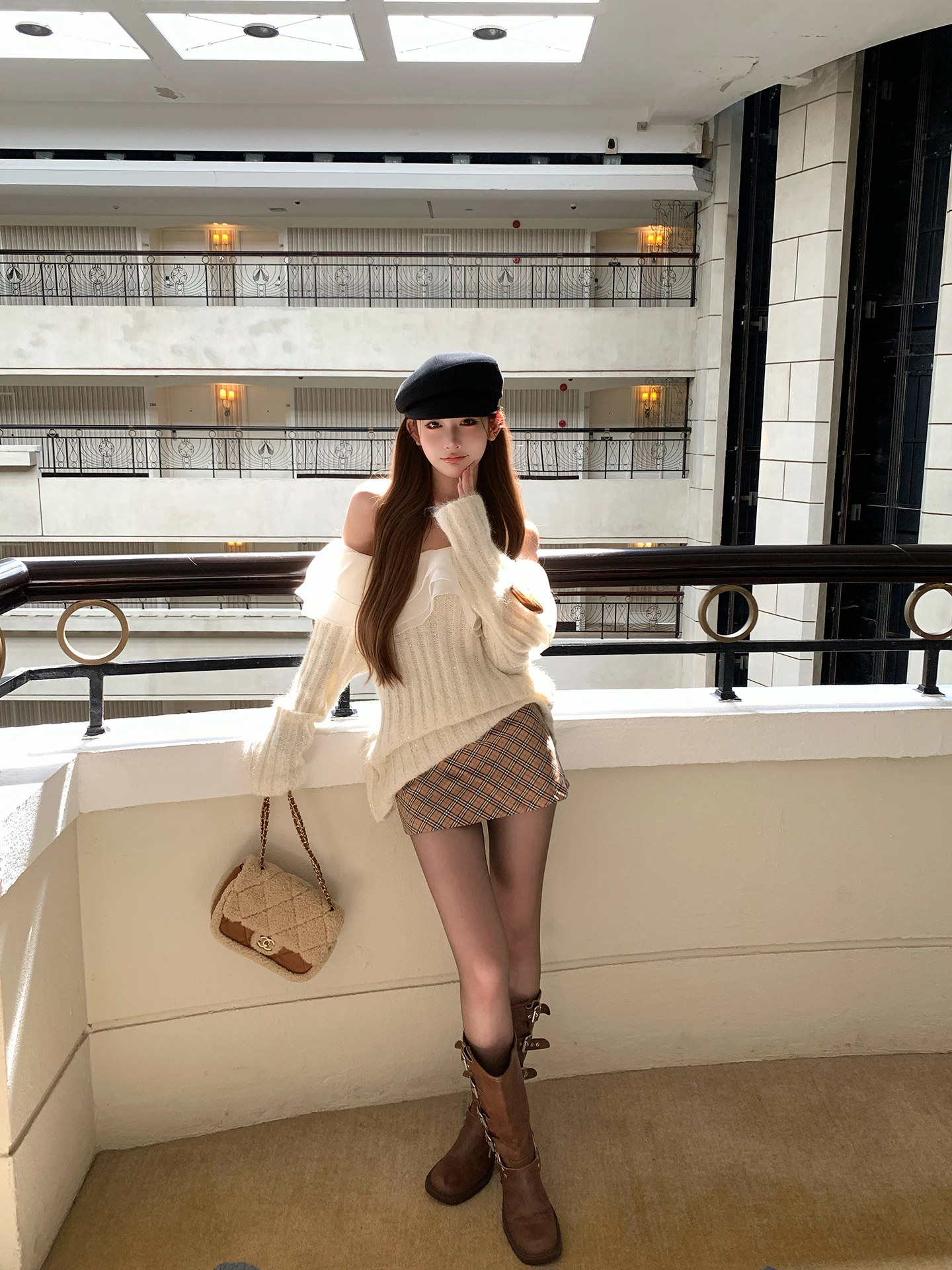 Chen Dayu Design Sensation Lotus Le Slant, вязаный свитер с плечами, женский осенне-зимний свитер на одно плечо с блестками, голый ou...
Chen Dayu Design Sensation Lotus Le Slant, вязаный свитер с плечами, женский осенне-зимний свитер на одно плечо с блестками, голый ou...