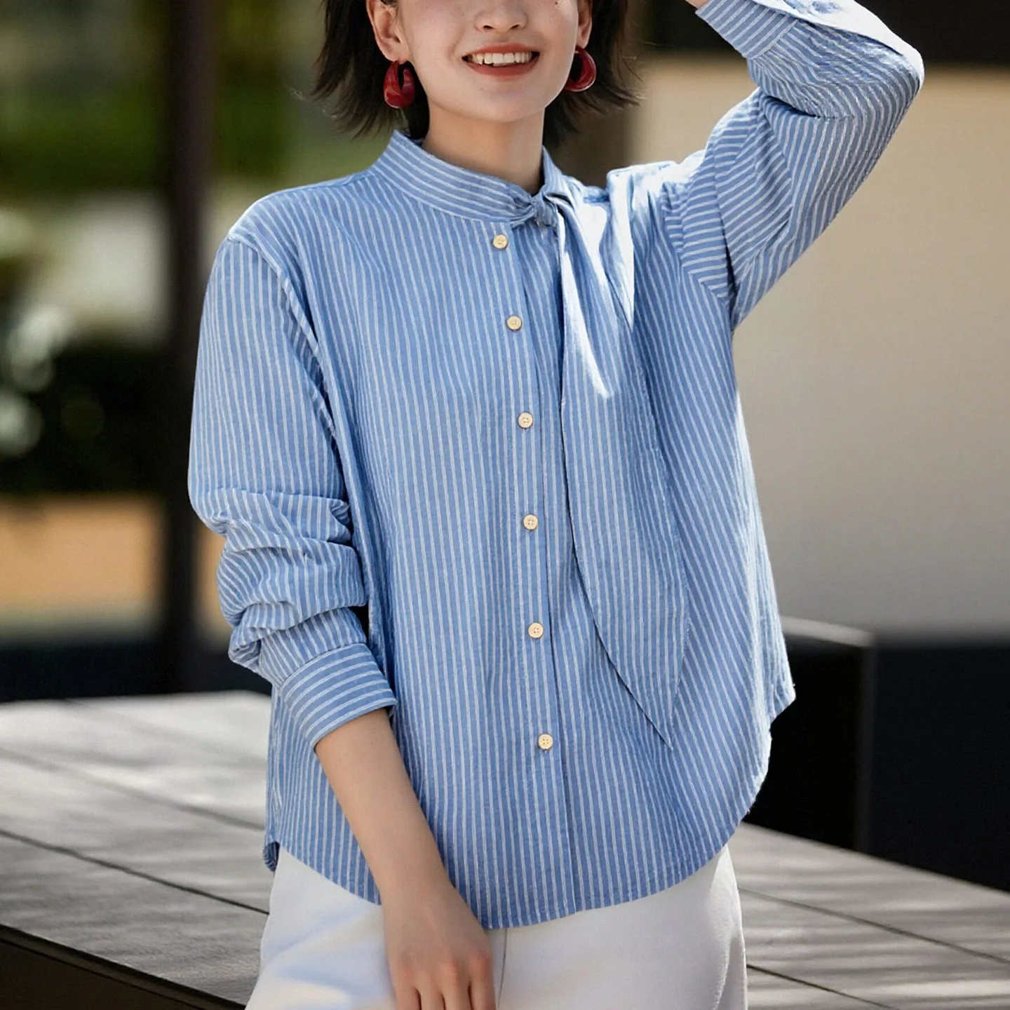 Синяя полосатая женская рубашка с длинным рукавом, новинка весеннего сезона, из чистого хлопка, стильный дизайн, повседневная, для работы, свободного кроя
Синяя полосатая женская рубашка с длинным рукавом, новинка весеннего сезона, из чистого хлопка, стильный дизайн, повседневная, для работы, свободного кроя