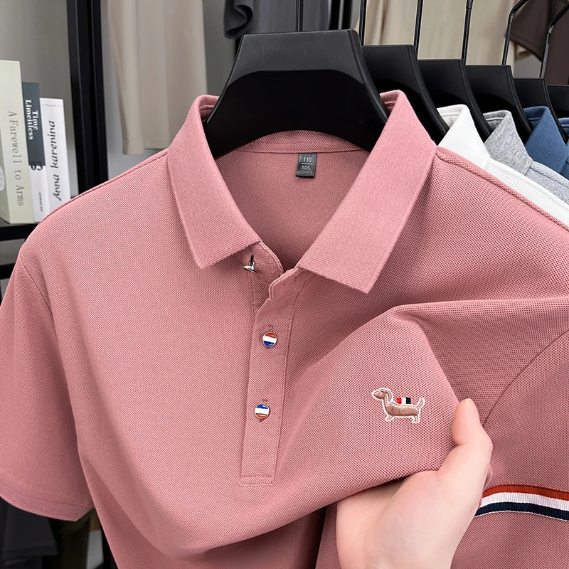 Premium Brand Man Short-Sleeved Polo Shirt Lapel Button Dog Embroidery Summer Hot British Style Minimalist Leisure Mens Clothing
Premium Brand Man Short-Sleeved Polo Shirt Lapel Button Dog Embroidery Summer Hot British Style Minimalist Leisure Mens Clothing