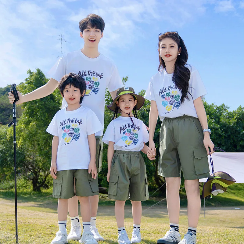 Summer Family Matching Outfits Mom Dad Son Daughter Short Sleeve T Shirts and Green Shorts Two Piece Sets Parent-child Clothes
Summer Family Matching Outfits Mom Dad Son Daughter Short Sleeve T Shirts and Green Shorts Two Piece Sets Parent-child Clothes