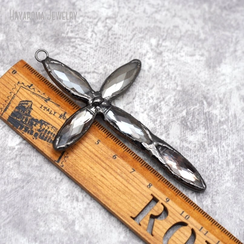 10Pcs Solder Gray Crystal Cross Keychain Bag Charm Bohemian Necklace Pendant for Jewelry Making
10Pcs Solder Gray Crystal Cross Keychain Bag Charm Bohemian Necklace Pendant for Jewelry Making