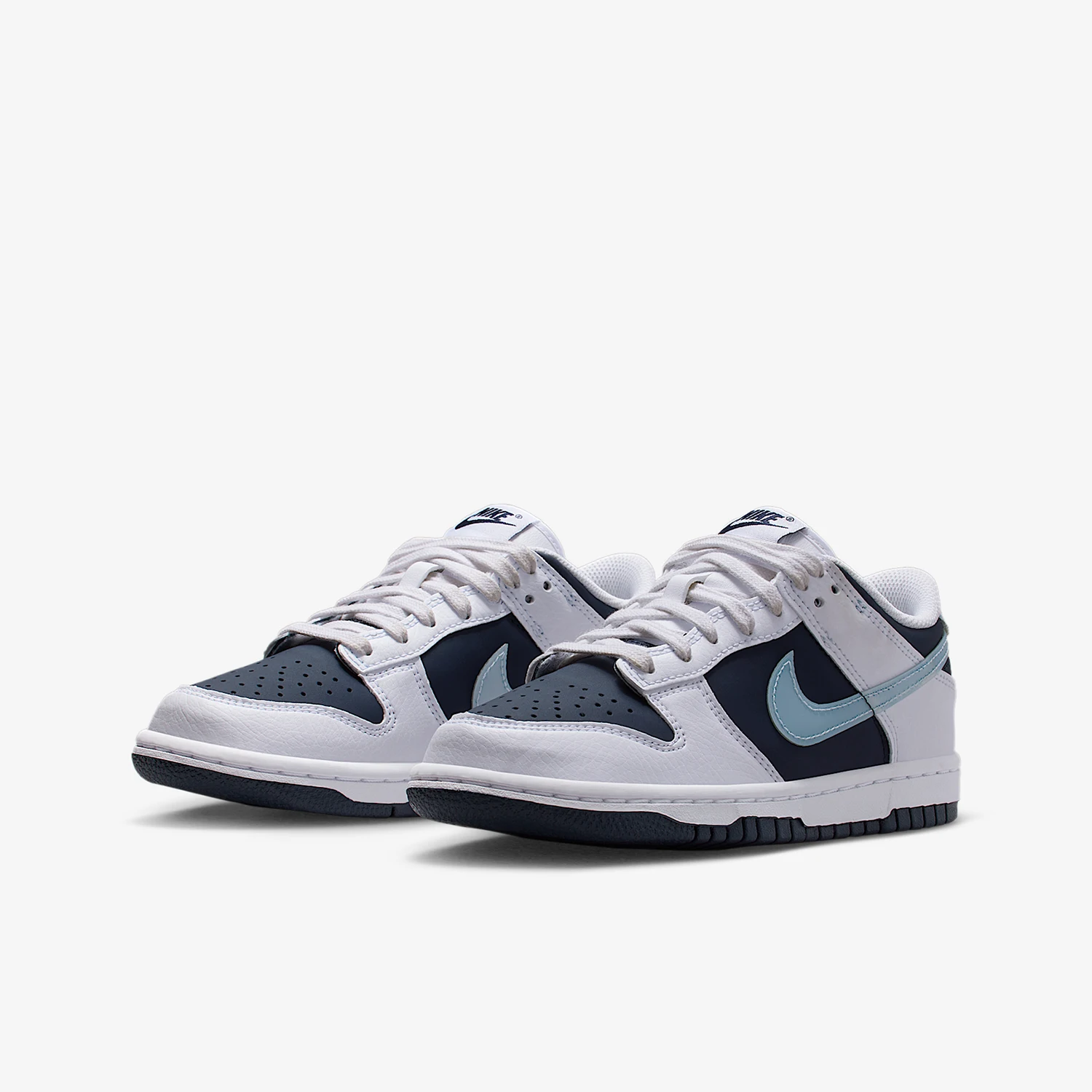 Nike Authentic Dunk Low GS Girls' Big Kid Classic Casual Shoes II7639-100
Nike Authentic Dunk Low GS Girls' Big Kid Classic Casual Shoes II7639-100