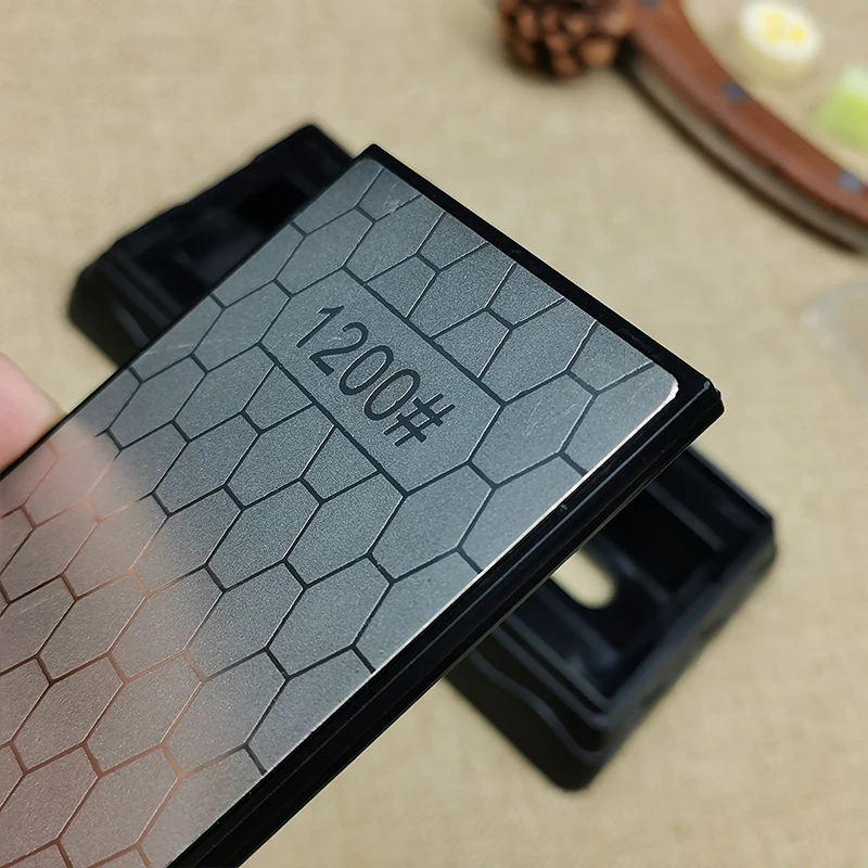 Double-side Diamond Knife Sharpener for Knives Sharpening Stone Kitchen Grinding Tools Whetstone Sharpener
Double-side Diamond Knife Sharpener for Knives Sharpening Stone Kitchen Grinding Tools Whetstone Sharpener