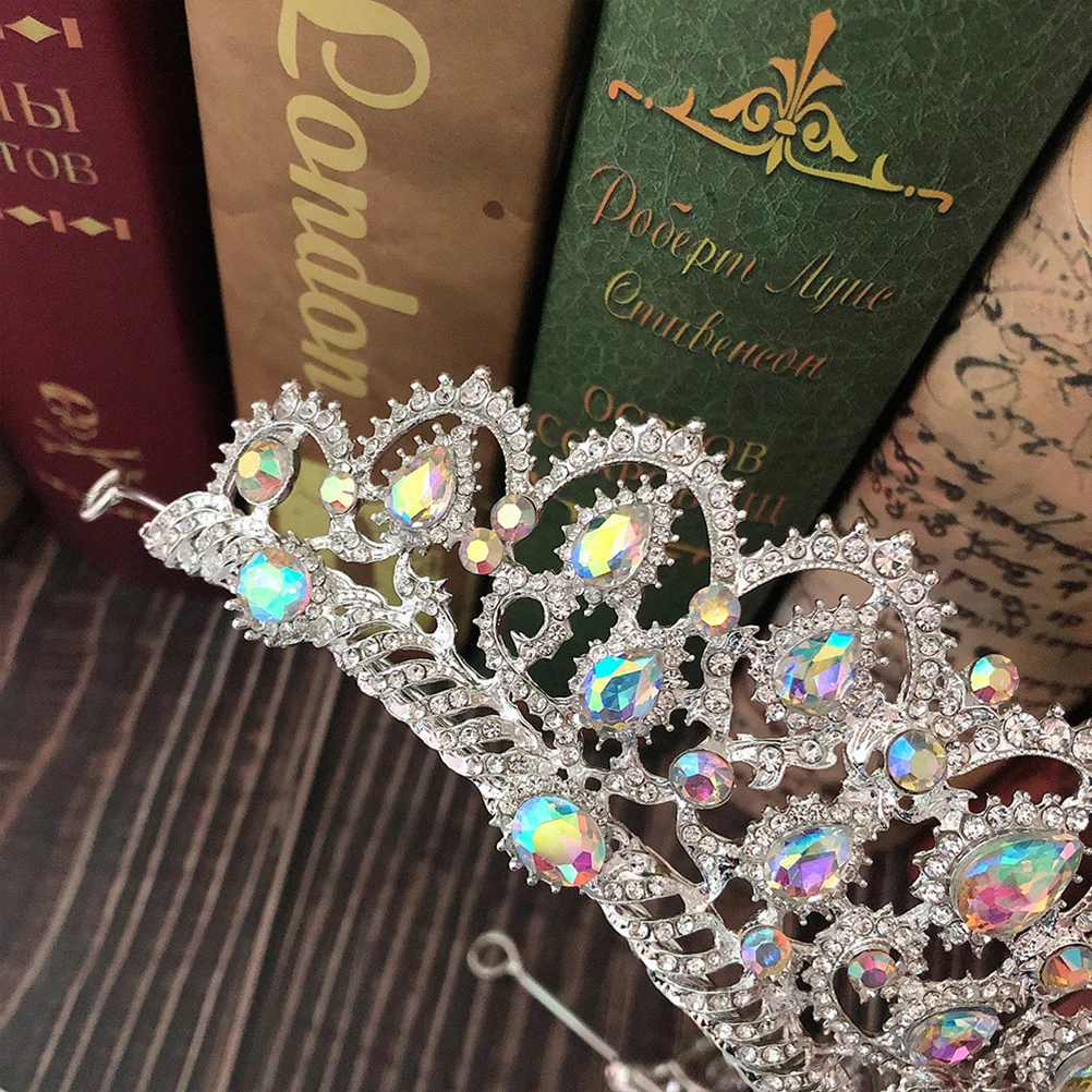 1Pcs Colored Rhinestone Crown Fine Work Bridal Tiara Wedding Engagement Hair Hoop Fashion Headwear Crown Headband
1Pcs Colored Rhinestone Crown Fine Work Bridal Tiara Wedding Engagement Hair Hoop Fashion Headwear Crown Headband