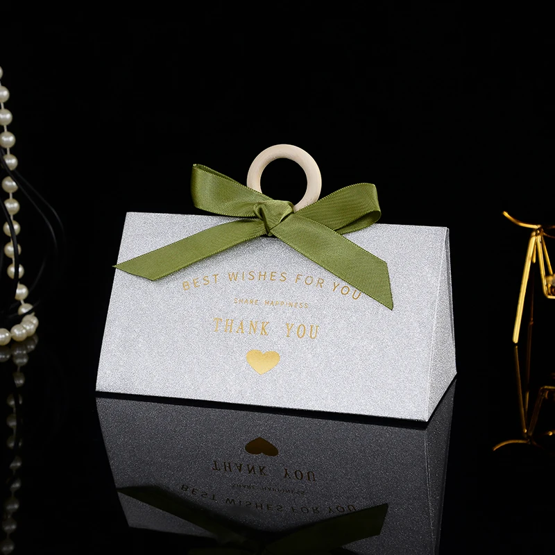 5pcs Glitter Gift Box Wedding Candy Paper Boxes Exquisite Pearl Glitter Packaging Bags With Ribbon Wedding Birthday Party Decor
5pcs Glitter Gift Box Wedding Candy Paper Boxes Exquisite Pearl Glitter Packaging Bags With Ribbon Wedding Birthday Party Decor